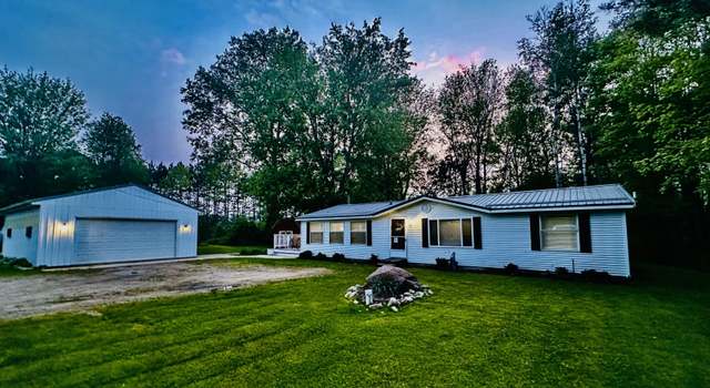 Photo of 7976 Ojibwa Dr, Weidman, MI 48893