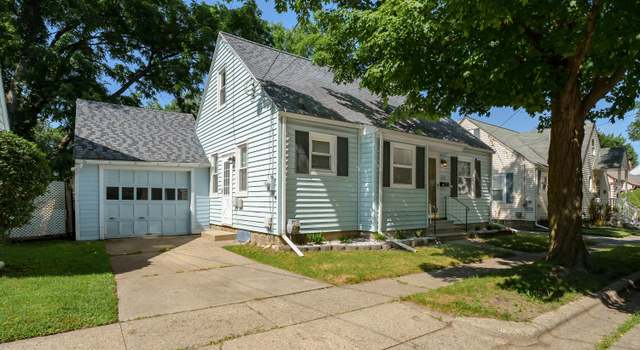 Photo of 130 W Alcott St, Kalamazoo, MI 49001