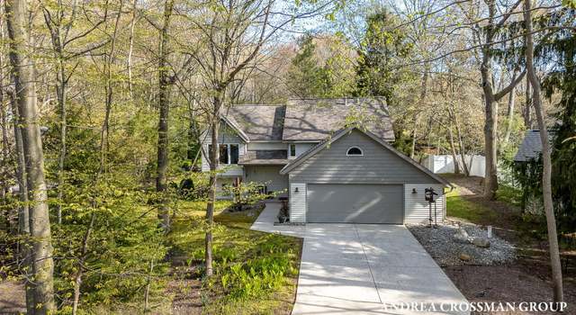 Photo of 2333 Eagle Dr, Holland, MI 49424