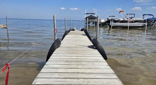 Photo of 125 Wickham Ave, Houghton Lake, MI 48629