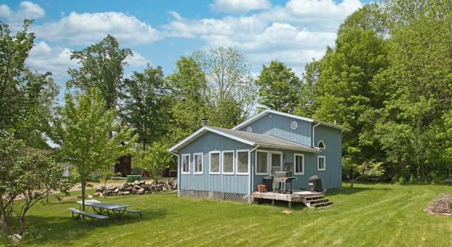 Photo of 126 Diamond Isle, Cassopolis, MI 49031