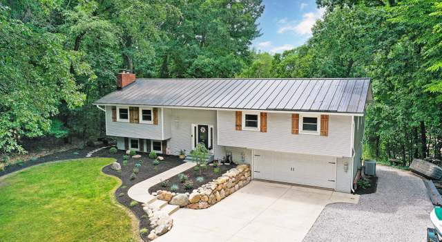 Photo of 70080 Arbola Dr, White Pigeon, MI 49099
