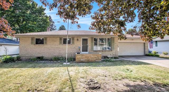 Photo of 2256 Lynn Dr, Saint Joseph, MI 49085