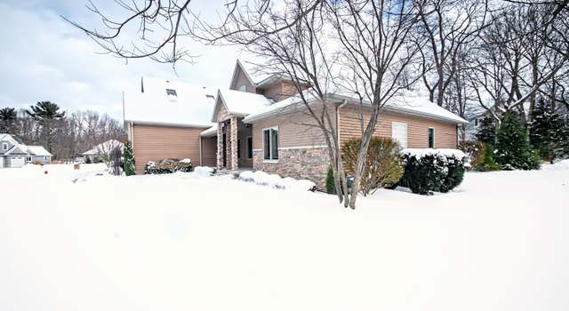 Photo of 2000 Hidden Pines Trl, Stevensville, MI 49127