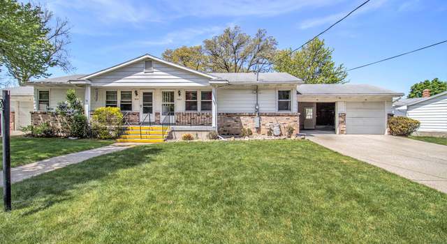 Photo of 2201 Banner Dr SW, Wyoming, MI 49509