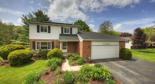 Photo of 11094 Shadow Woods Ln, Whitmore Lake, MI 48189