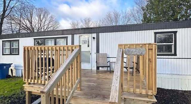 Photo of 11274 Ann St SE, Lowell, MI 49331