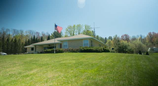 Photo of 7198 Farr Rd, Onekama, MI 49675