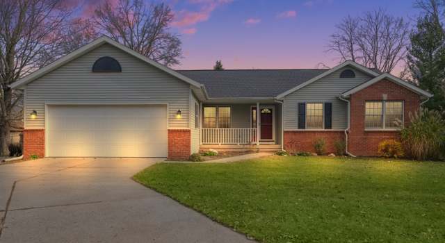 Photo of 2174 Lamont Ct NW, Grand Rapids, MI 49534