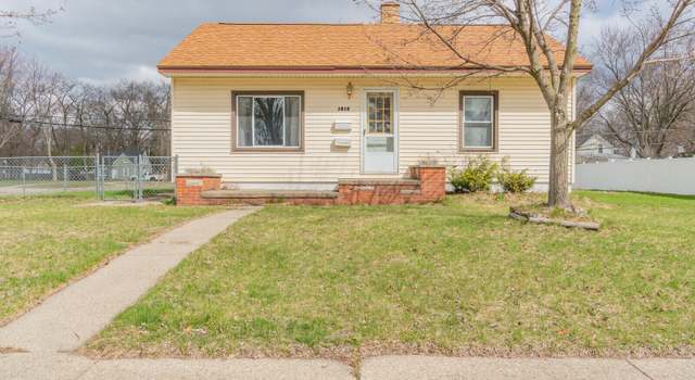 Photo of 1212 E Dale Ave, Muskegon, MI 49442