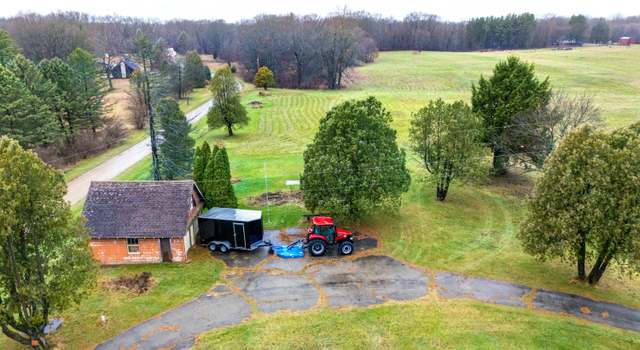 Photo of 846 N Benton Center Rd, Benton Harbor, MI 49022
