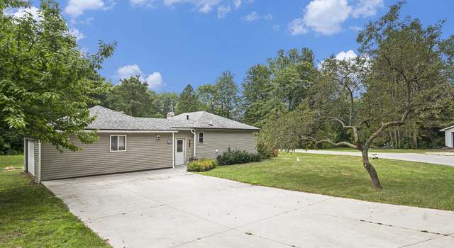 Photo of 2945 W Arthur Rd, New Era, MI 49446