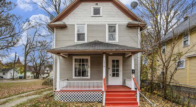 Photo of 1516 Fairbanks Ct, Kalamazoo, MI 49048