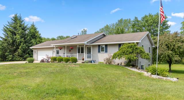 Photo of 1170 16 Mile Rd NW, Kent City, MI 49330