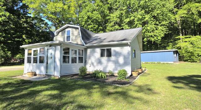 Photo of 430 N Vickeryville Rd, Stanton, MI 48888