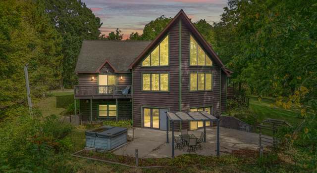 Photo of 2488 Wilson St, Hillsdale, MI 49242
