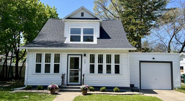 Photo of 109 S Lake Ave, Spring Lake, MI 49456
