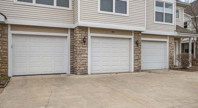Photo of 740 Fieldstone Circle Cir W, Chelsea, MI 48118