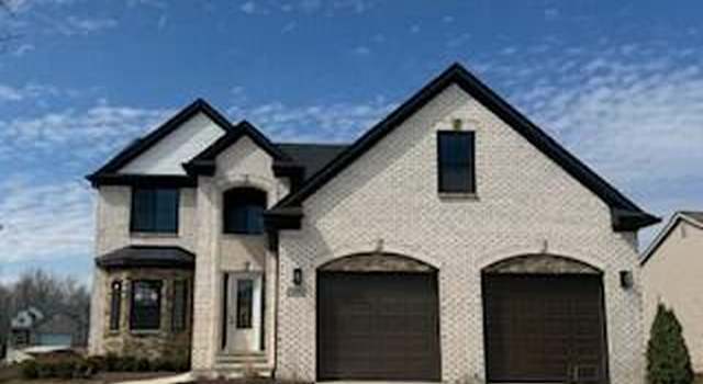 Photo of 337 White Owl Lane Dr #242, Dundee, MI 48131