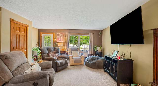 Photo of 917 Kensington Dr, Niles, MI 49120