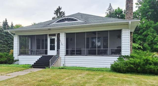 Photo of 624 N Main St St, Evart, MI 49631
