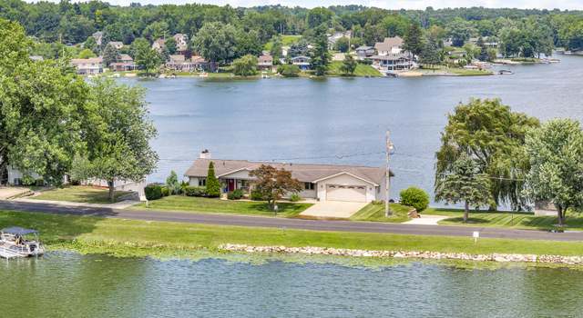 Photo of 11144 Pinewood Dr, Jerome, MI 49249