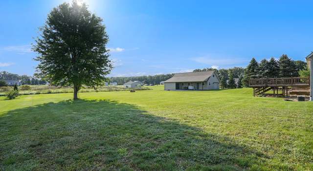 Photo of 1102 Quail Run Dr, Middleville, MI 49333