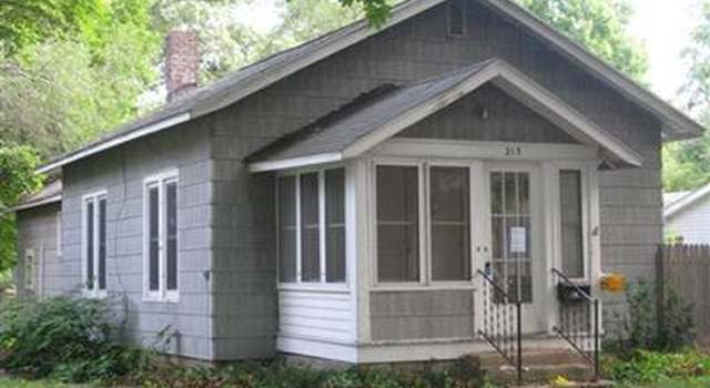 Photo of 215 Morrison Ave, Bangor, MI 49013