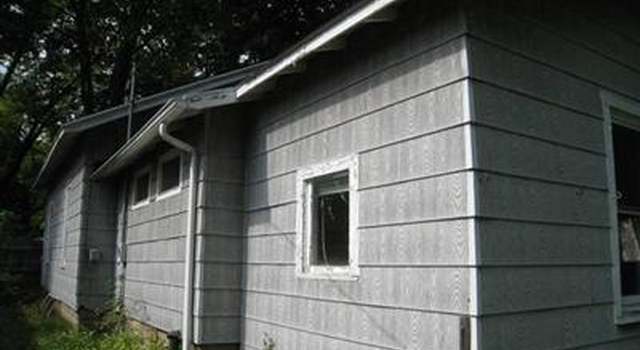 Photo of 215 Morrison Ave, Bangor, MI 49013