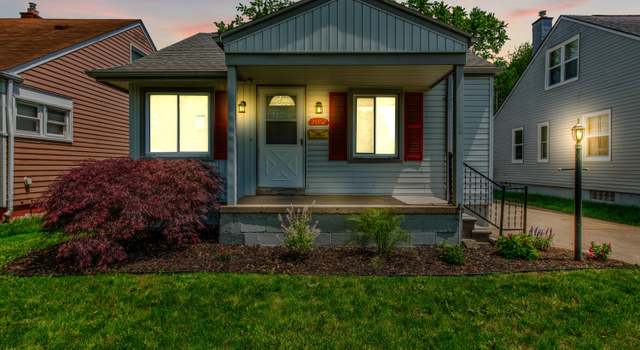 Photo of 20162 Kinloch St, Redford, MI 48240