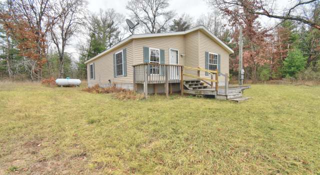 Photo of 54 E 72nd St, Idlewild, MI 49642