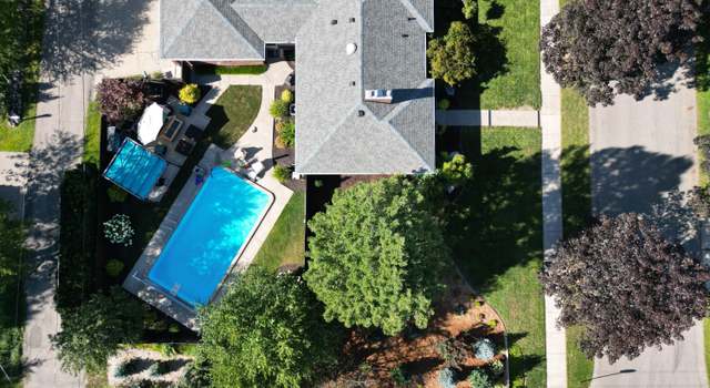 Photo of 9 Parkview Dr NE, Grand Rapids, MI 49503