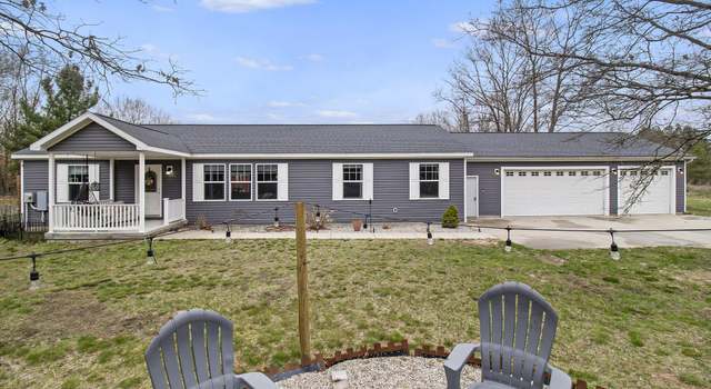 Photo of 7611 Holton Duck Lake Rd, Holton, MI 49425