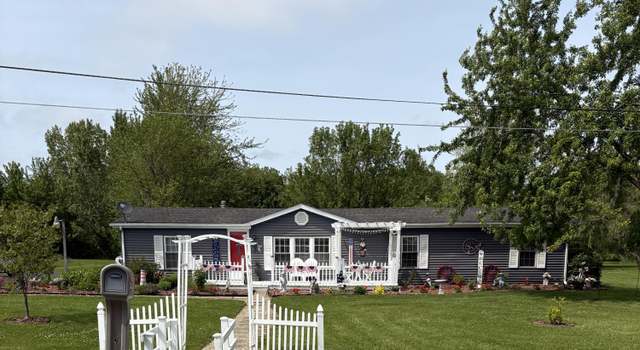Photo of 2550 Russell Rd, Baroda, MI 49101