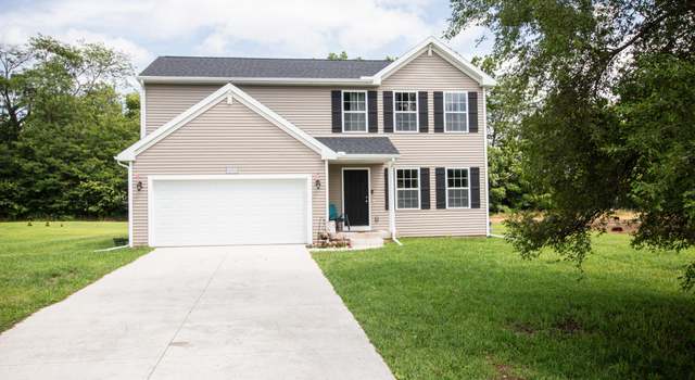 Photo of 58705 Pond View Ln, Three Rivers, MI 49093