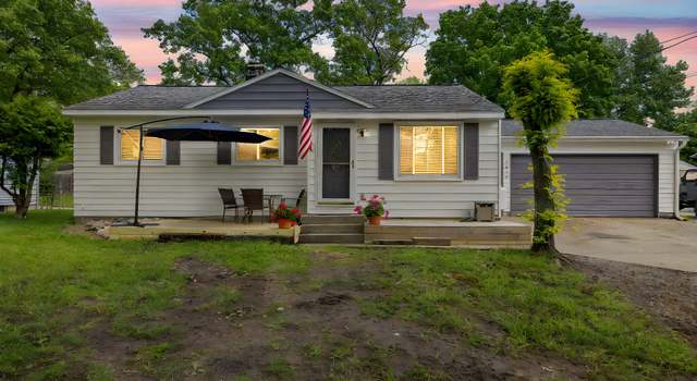 Photo of 3618 Grape Ave NE, Grand Rapids, MI 49525