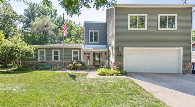 Photo of 2561 Birchcrest Dr SE, Grand Rapids, MI 49506