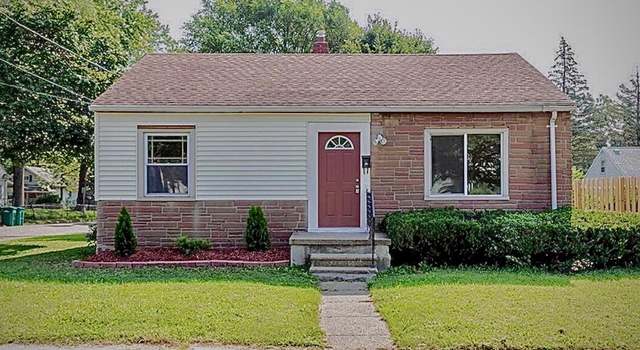 Photo of 1140 Cawood St, Lansing, MI 48915