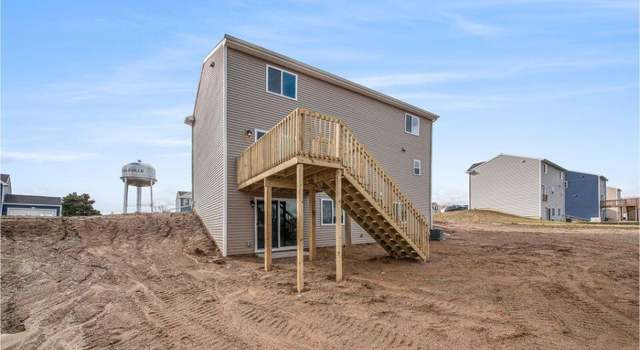 Photo of 439 Oak View Dr, Middleville, MI 49333