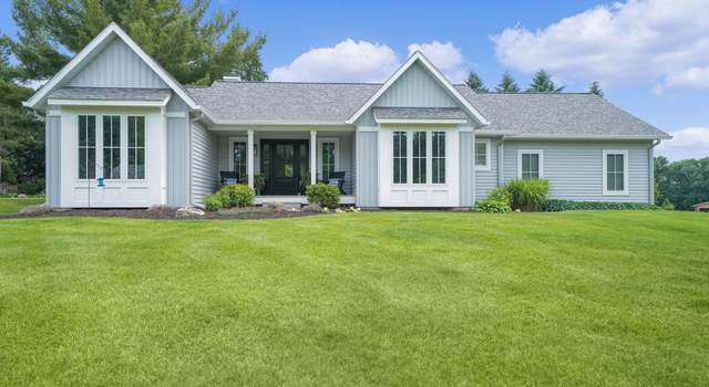Photo of 7922 Pine Edge Ct SE, Alto, MI 49302