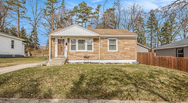 Photo of 1307 Dorroll St NE, Grand Rapids, MI 49505