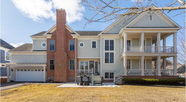 Photo of 671 Roosevelt St, Canton, MI 48188