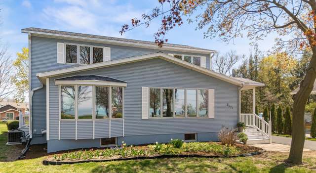 Photo of 2501 Old Lake Shore Rd, St. Joseph, MI 49085