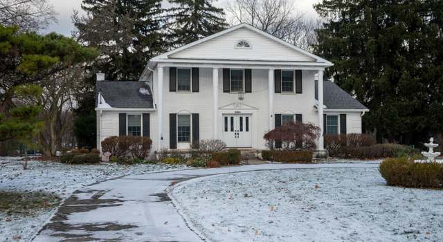 Photo of 35464 E Lyman Rd, Farmington, MI 48331