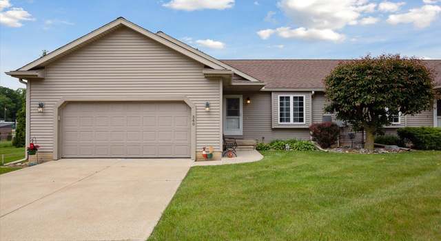 Photo of 340 E 4th St, Onsted, MI 49265