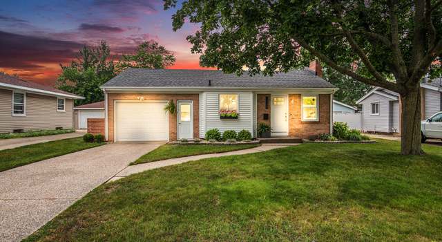 Photo of 1734 Den Hertog St SW, Wyoming, MI 49519