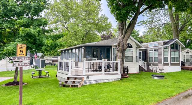 Photo of 363 W Lake St #43, Sand Lake, MI 49343