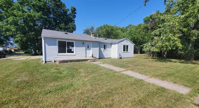 Photo of 930 W Barney Ave, Muskegon, MI 49441