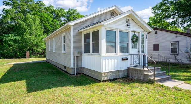 Photo of 986 E Keating Ave, Muskegon, MI 49442