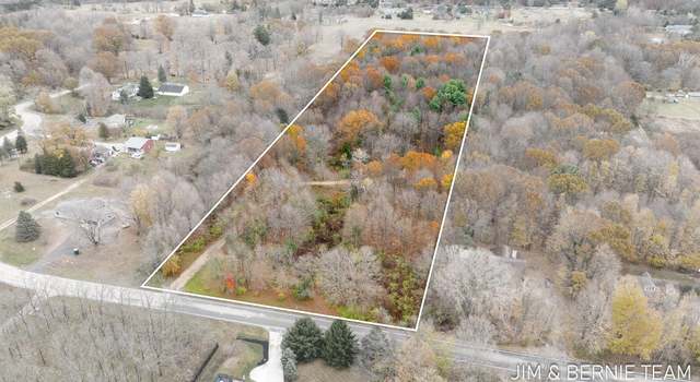Photo of 291 66th St, Douglas, MI 49406